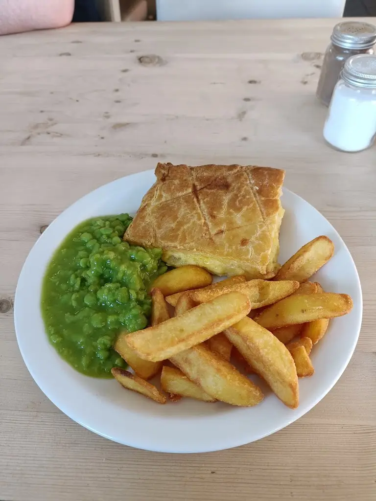 Mohammad Javed_Clean Plate Kitchen_Borough of Oldham_review