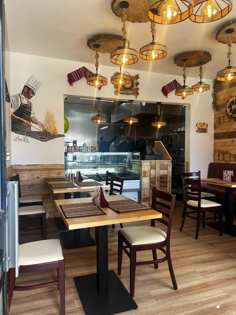 Oldham Grill Restaurant Românesc_Borough of Oldham_slider_image_1