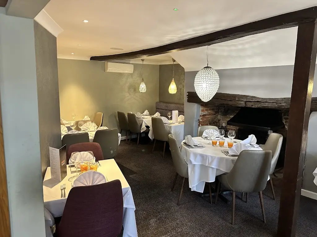 Shapla_Alresford_slider_image_3