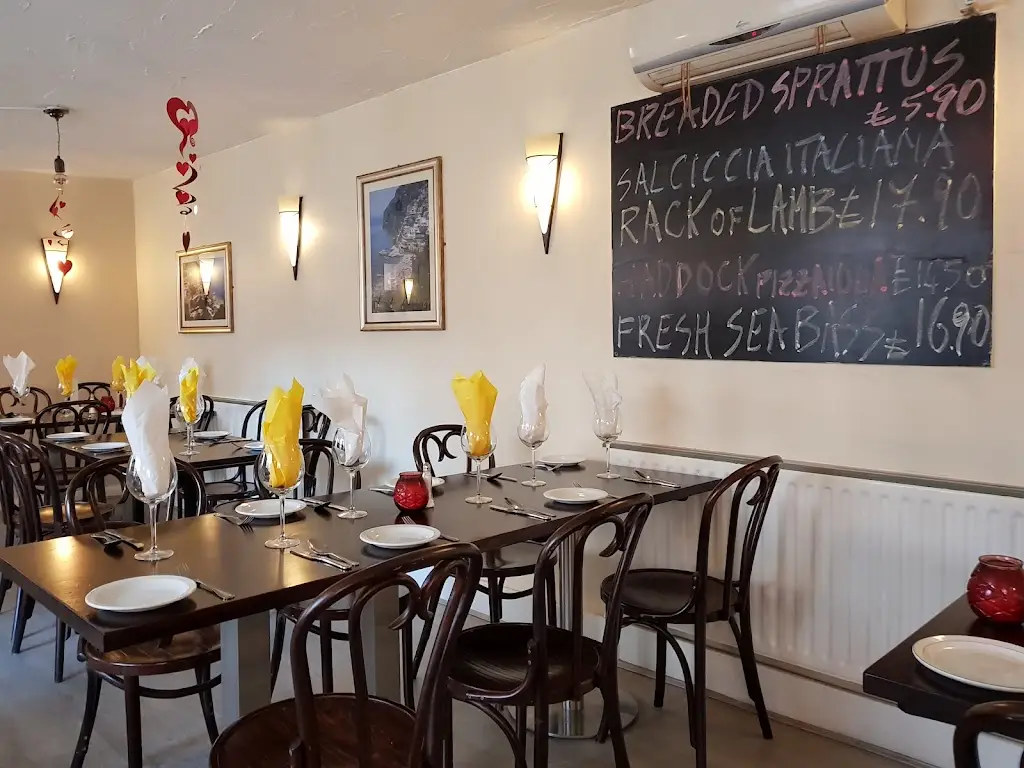 Valentino restaurante en Borough of Oldham