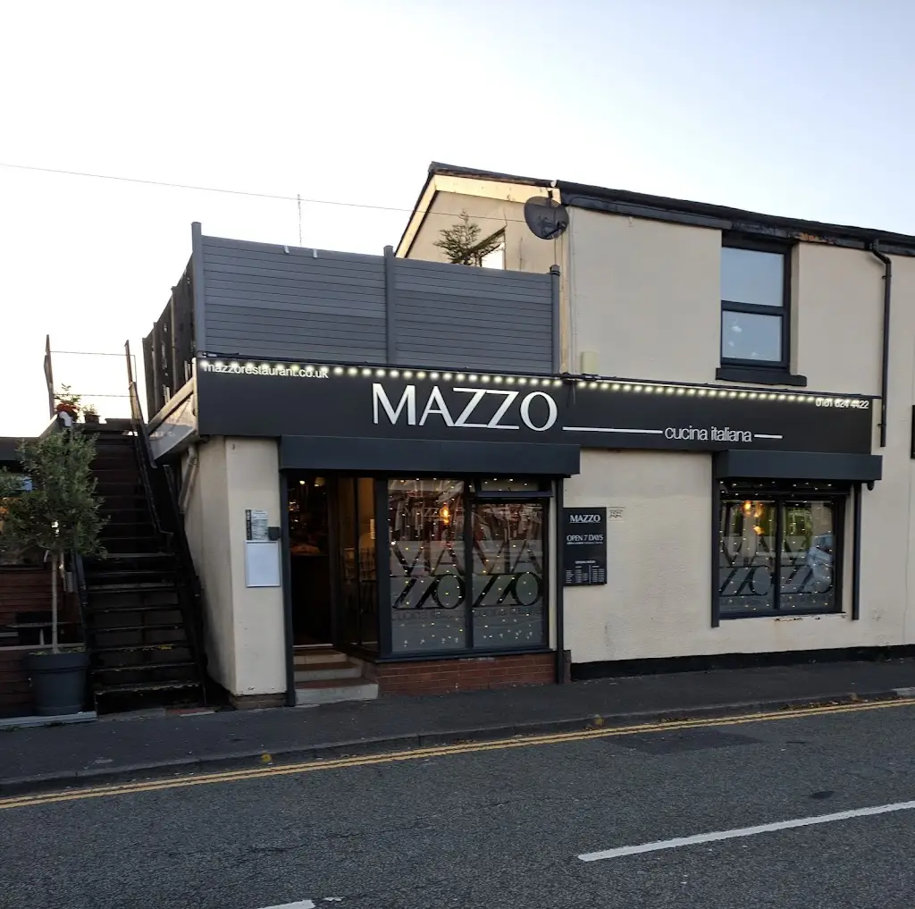 Mazzo restaurante en Borough of Oldham