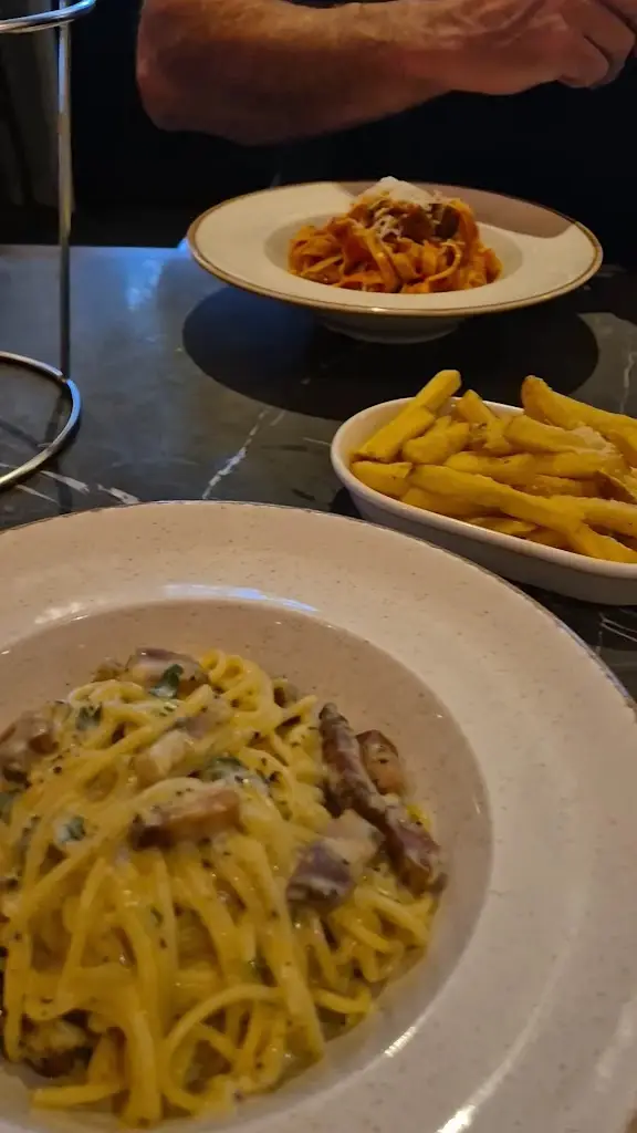 Mazzo_Borough of Oldham_slider_image_2