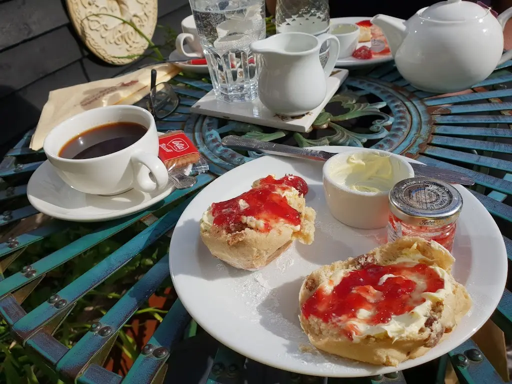 Menu_The Chocolate Frog_Bordon_image_4