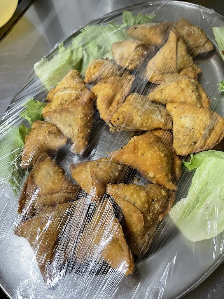 Dhanmondi Takeaway_Bordon_slider_image_2