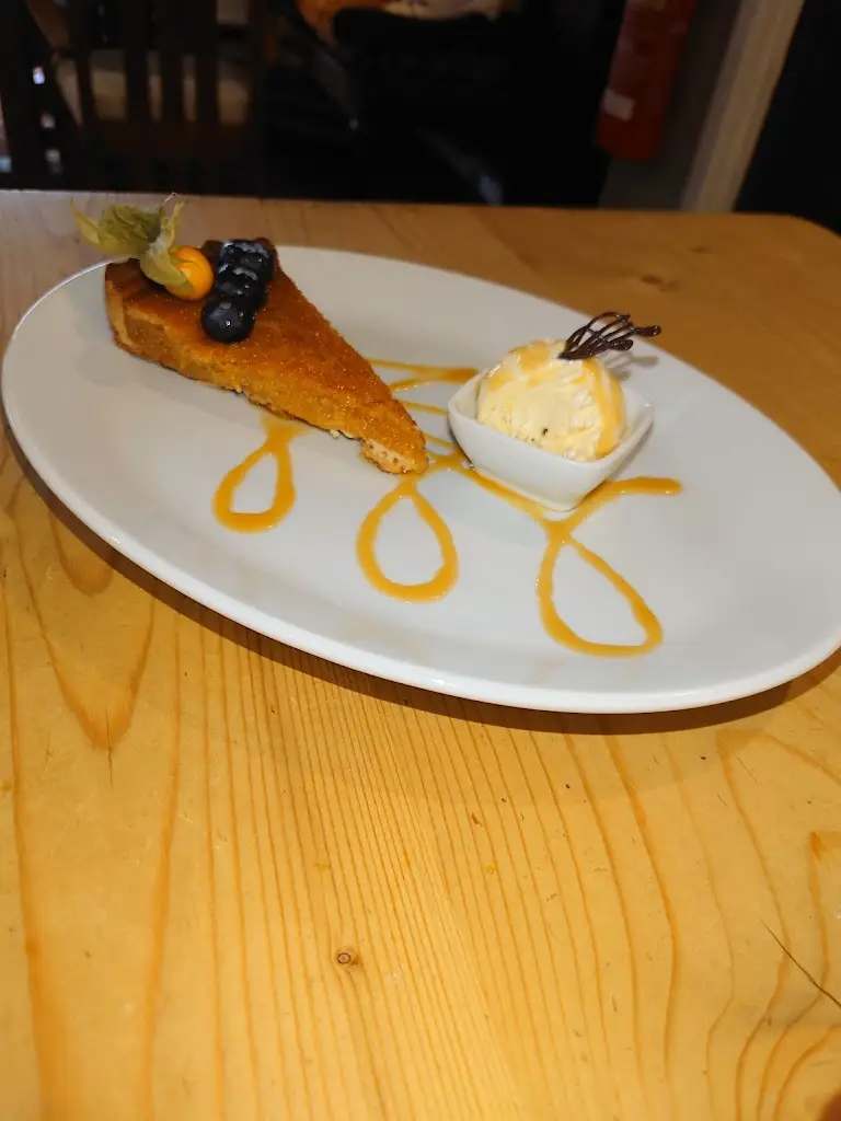 Menu_The Golden Lion_Alresford_image_7