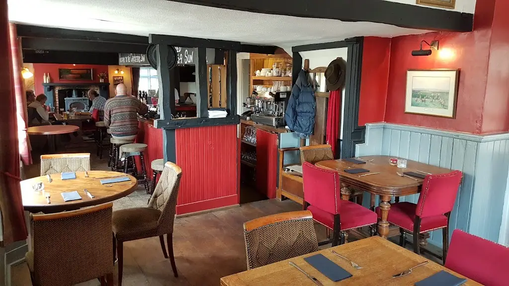 The Cricketers Inn_Bordon_slider_image_1