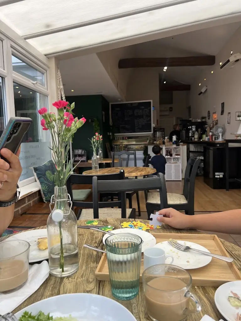 Menu_The Dairy Coffee Shop_Bordon_image_8