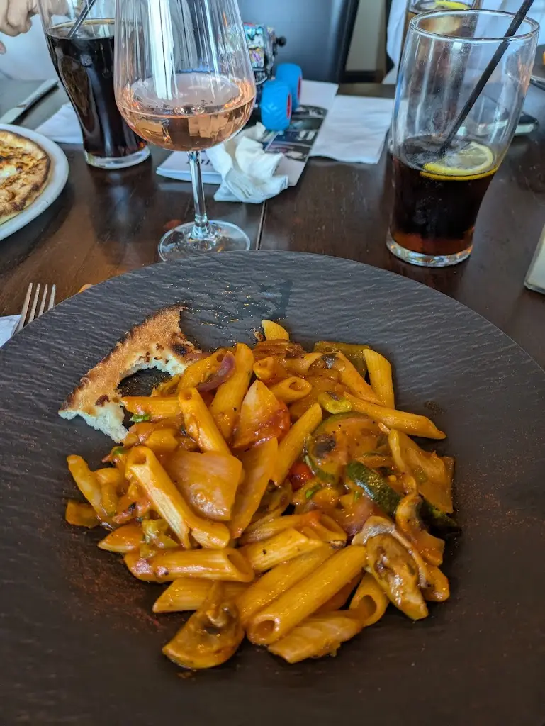 Julie Brown_Cassia Sambuca_Borough of North Tyneside_review