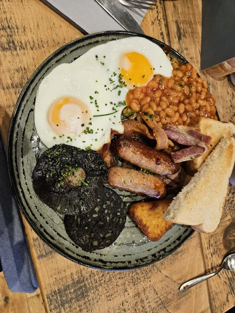 Menu_Hinnies Restaurant_Borough of North Tyneside_image_6