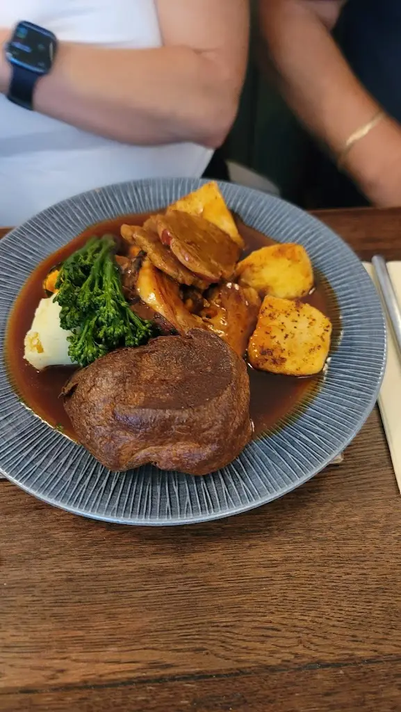 Menu_The Jug & Bottle_Borough of Halton_image_9