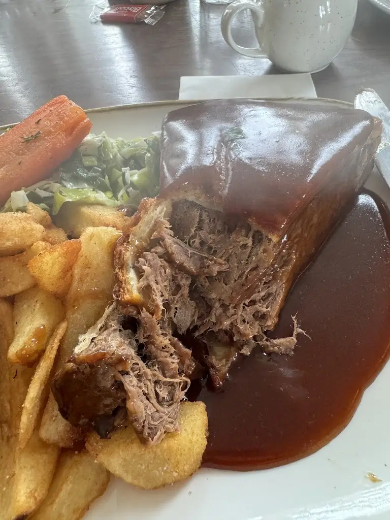 Dave Henderson_The Jug & Bottle_Borough of Halton_review