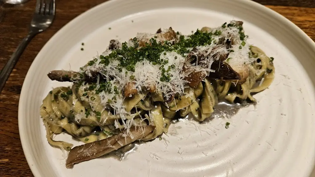 Michael Yeoman_The Woolpack Inn_Alresford_review