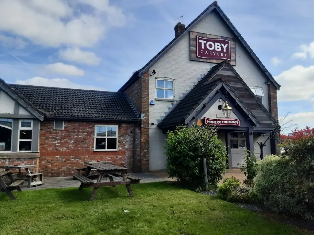 Toby Carvery Widnes_Borough of Halton_slider_image_3