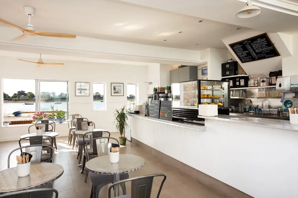Shoreside Cafe restaurant in Bosham