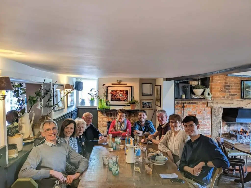 James McBeth_The Three Horseshoes_Alresford_review