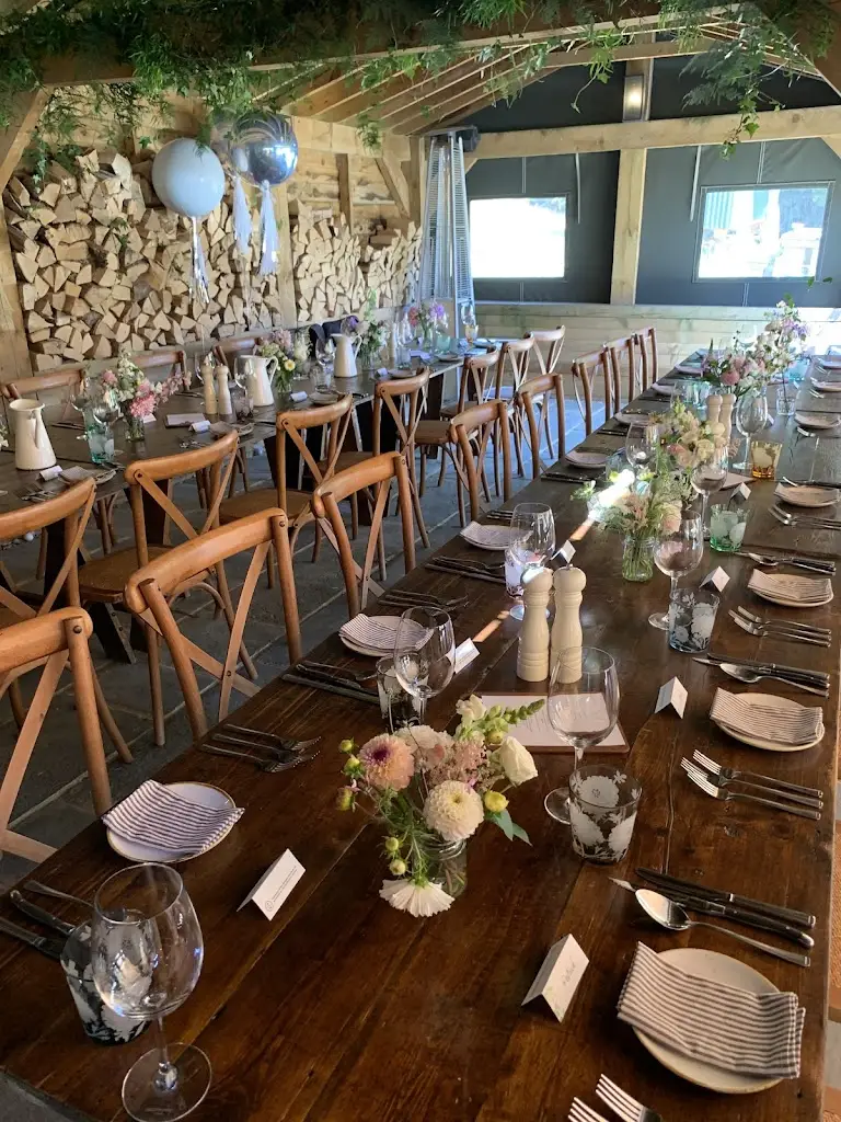 Alice Tan_The Three Horseshoes_Alresford_review