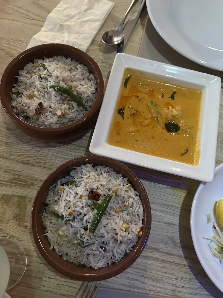 bello oluwaseun_Mango Mist Stockport_Borough of Stockport_recensione