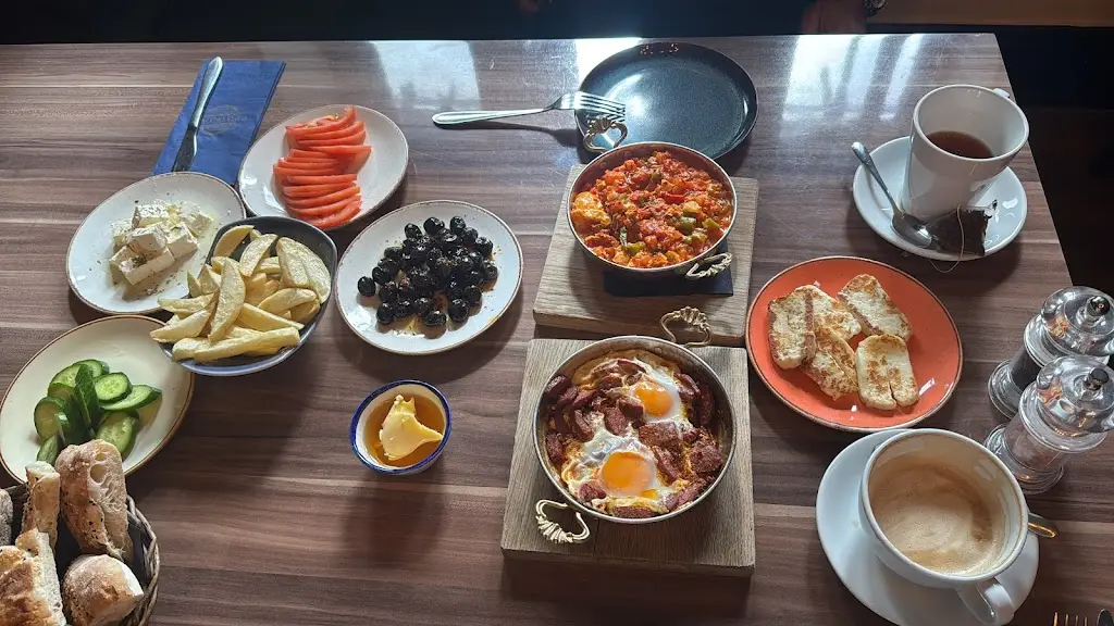 Sabri Turan_Casa De Casa_Borough of Stockport_review