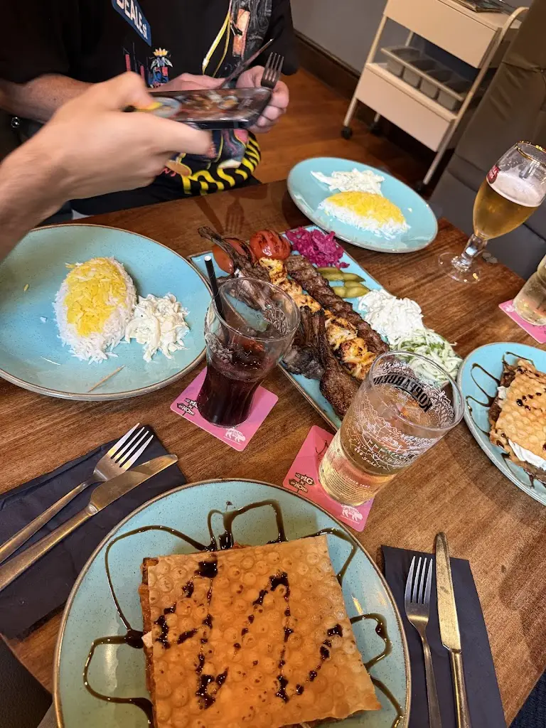 Ebbs Houghton_Se7en bar&grill_Borough of Stockport_review