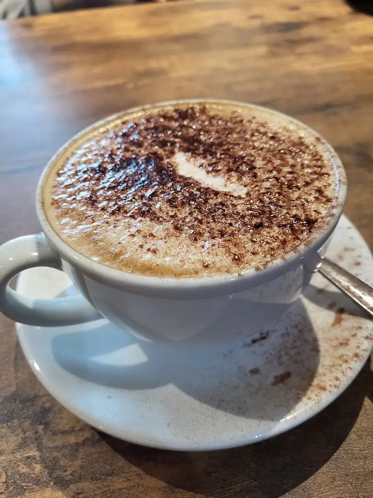 Menu_Pizzini coffee shop_Bottesford_image_1