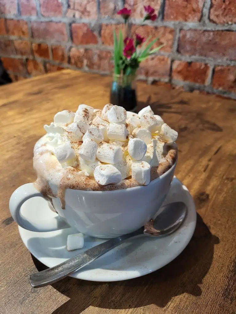 Menu_Pizzini coffee shop_Bottesford_image_3