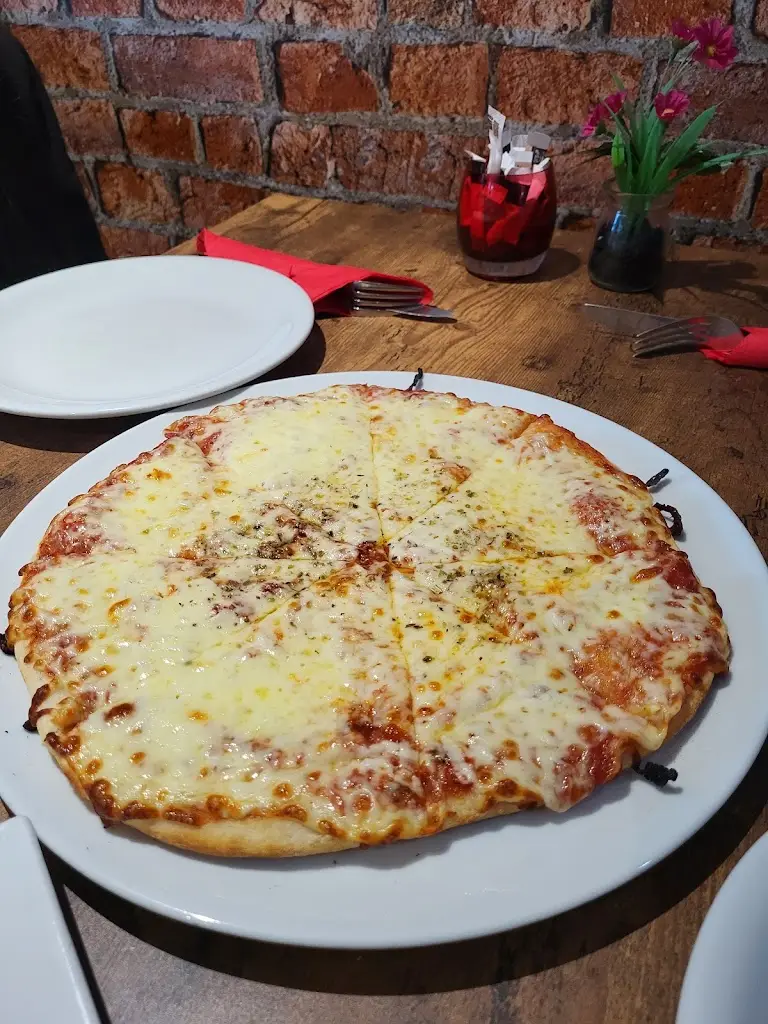 Menu_Pizzini coffee shop_Bottesford_image_4