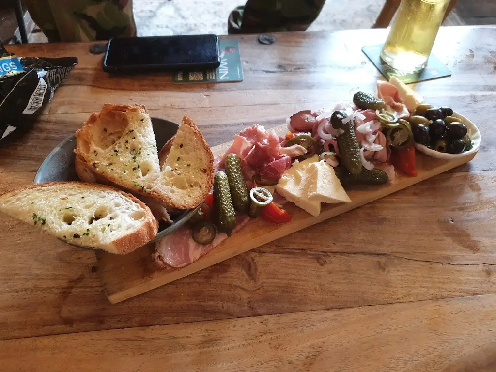 The Wild Swan_Boroughbridge_slider_image_3