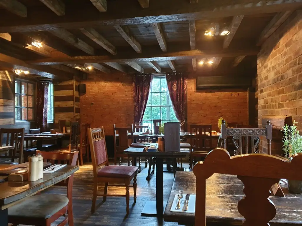 The Swan at Walton_Alrewas_slider_image_1