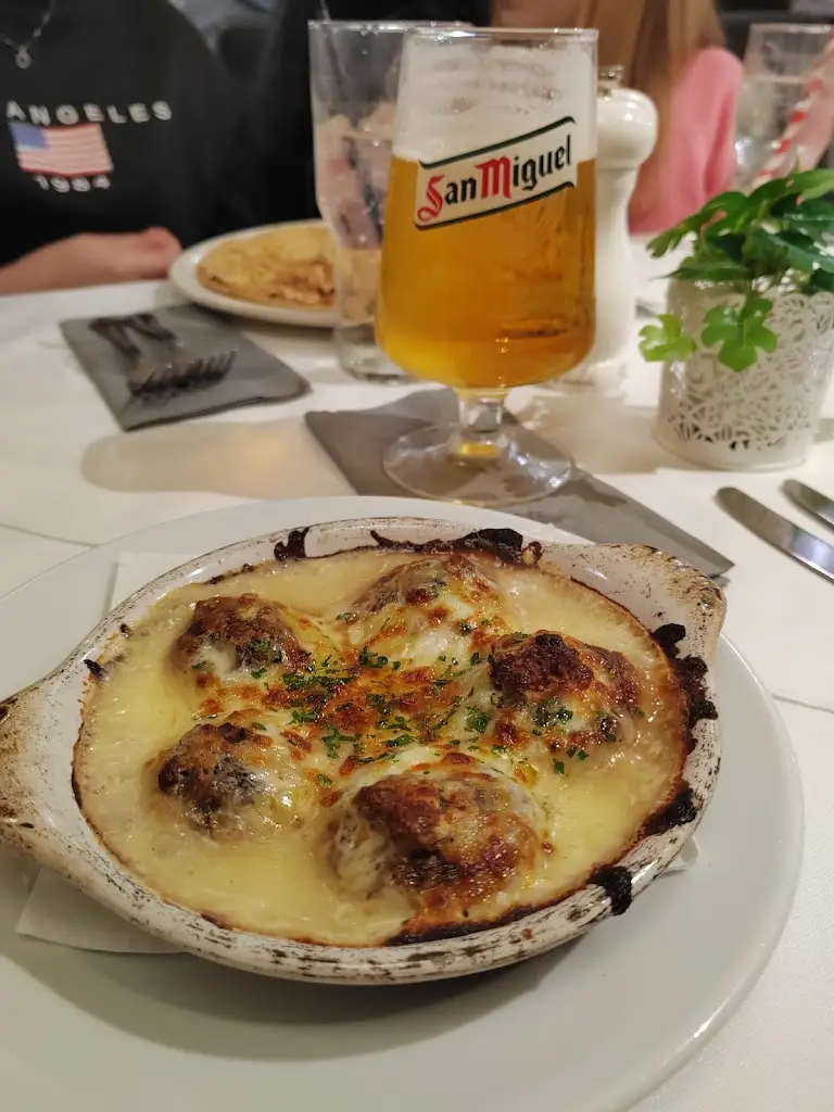 Beata P_Papa Luigis Wigan_Borough of Wigan_review