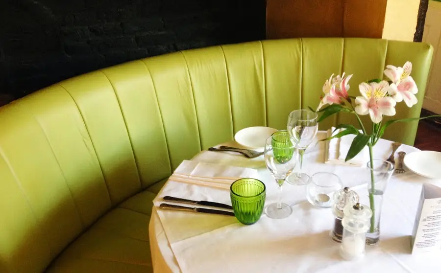 Regginas Italian_Botley_slider_image_3