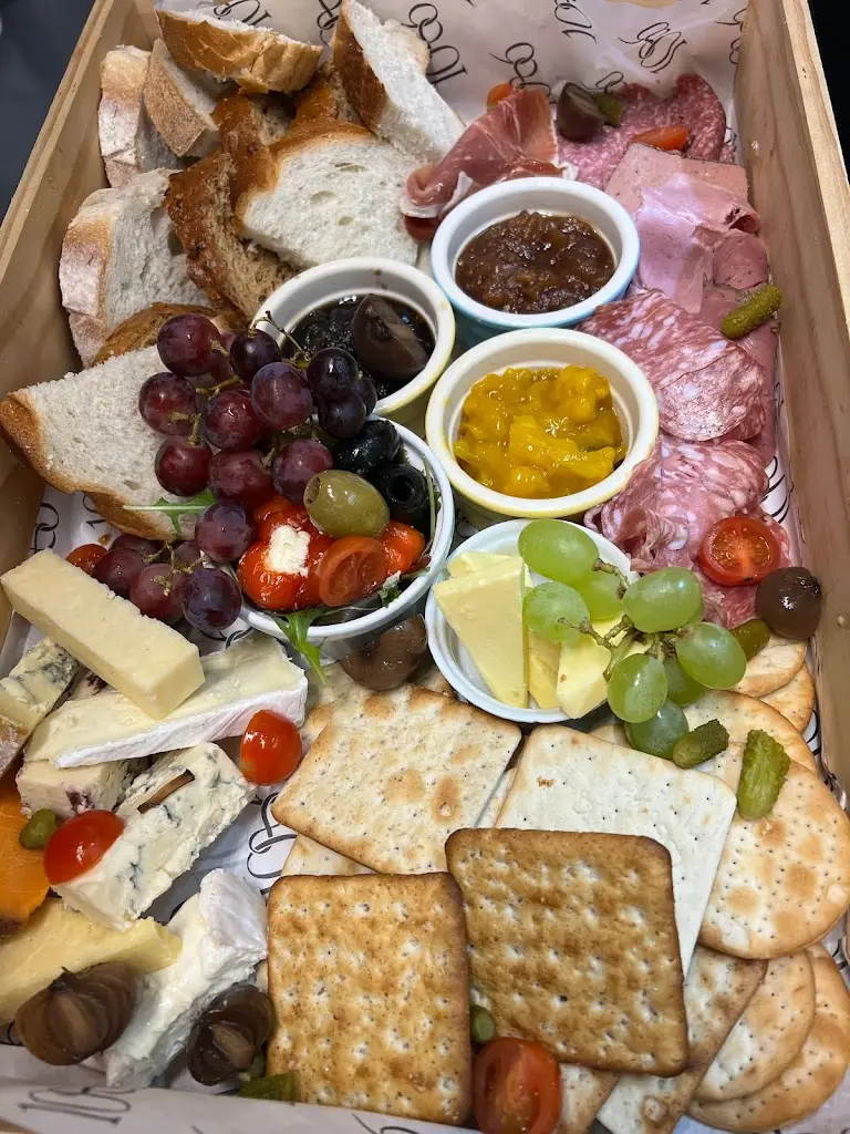 1086 Wine Bar_Botley_slider_image_3