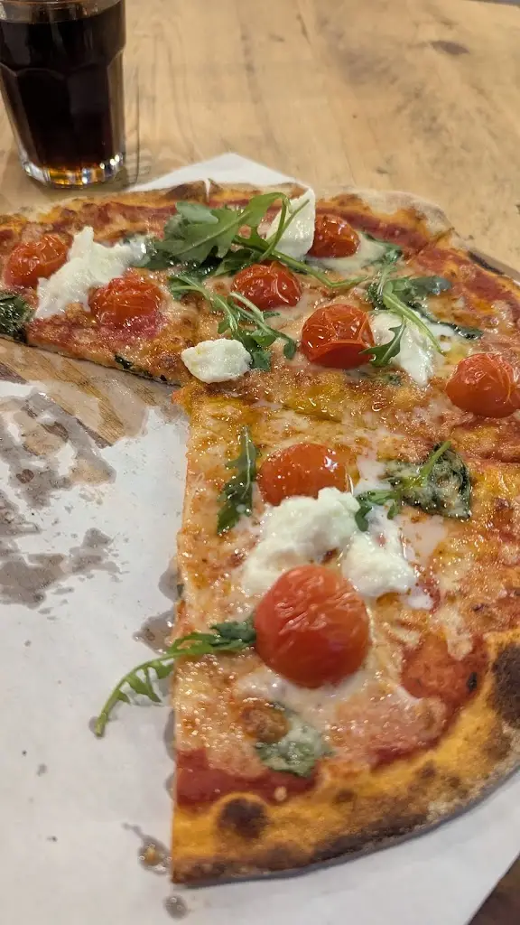 Menu_Flour and Fire Artisan Pizza_Botley_image_5