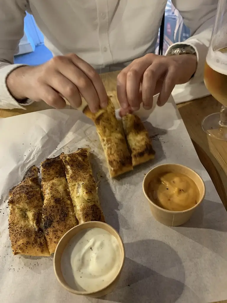 Menu_Flour and Fire Artisan Pizza_Botley_image_9