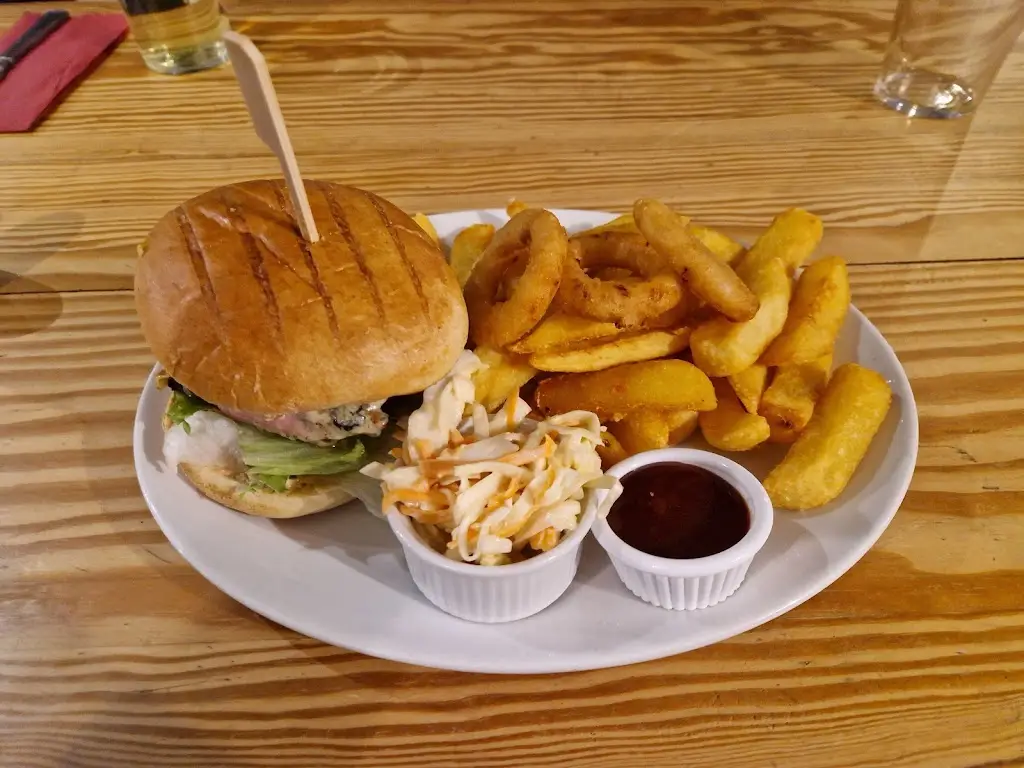 Menu_The Bugle Inn_Botley_image_6