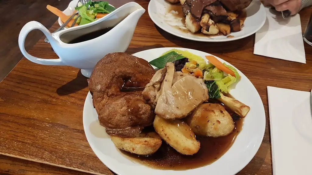 Menu_The Bugle Inn_Botley_image_8