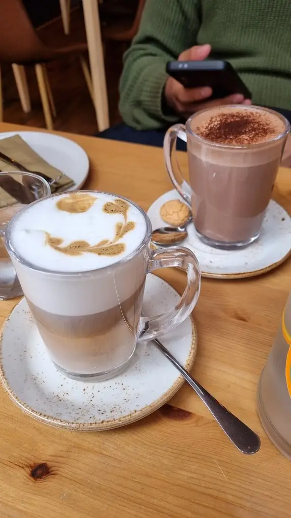 Sid Jav_SiRo' Mangia&Bevi Café Bistrot Restaurant_Borough of Rochdale_review