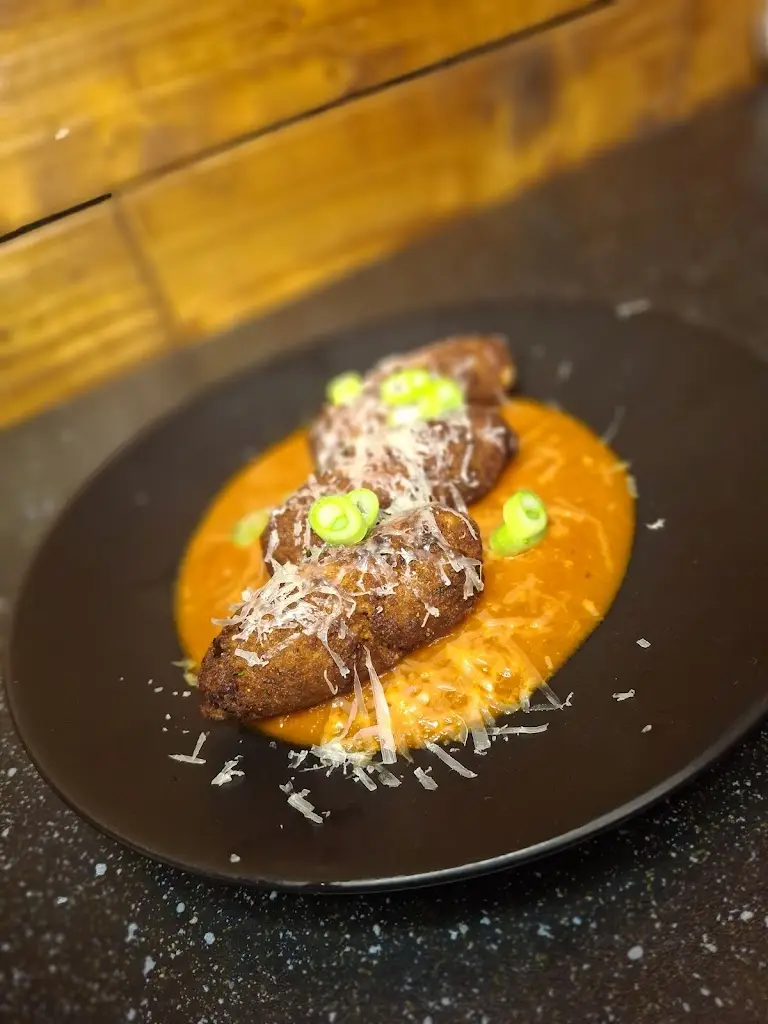 SiRo' Mangia&Bevi Café Bistrot Restaurant_Borough of Rochdale_slider_image_3