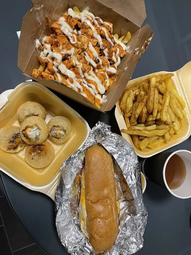 Zakis Street Food_Borough of Rochdale_slider_image_3