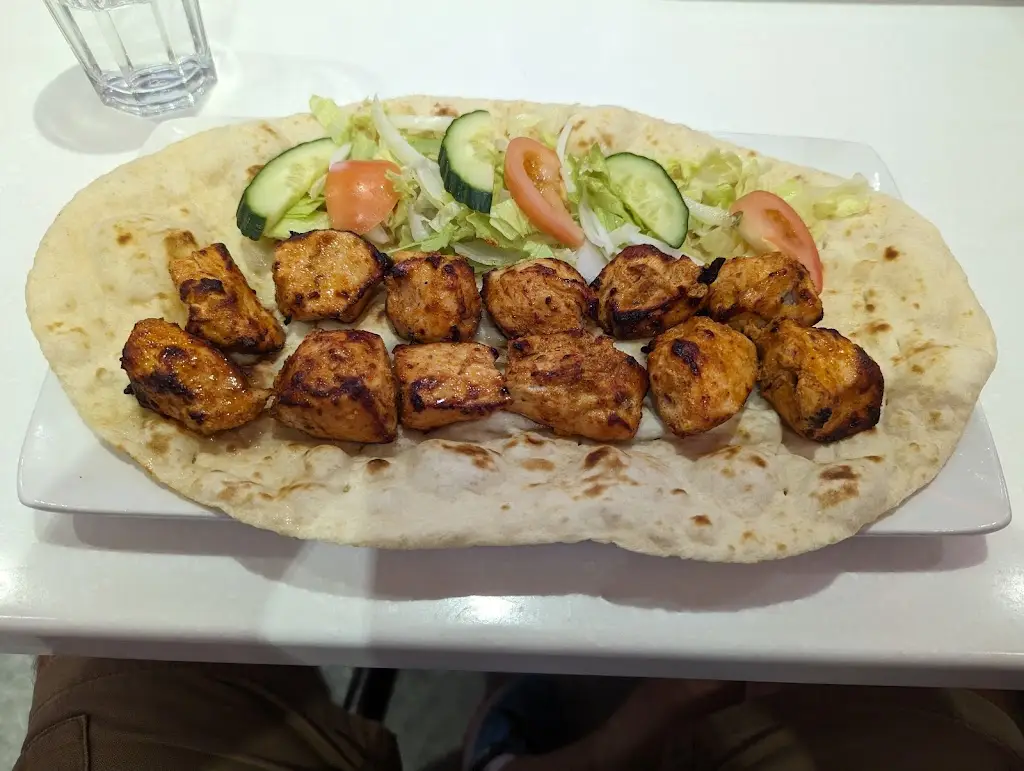 Si Ames_Sahara Rochdale_Borough of Rochdale_review