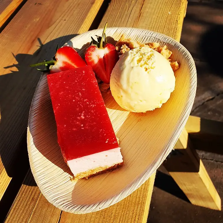 Dubberley Delicious_Alrewas_slider_image_3