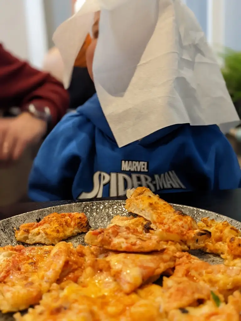 Menu_La Scala_Borough of Rochdale_image_5