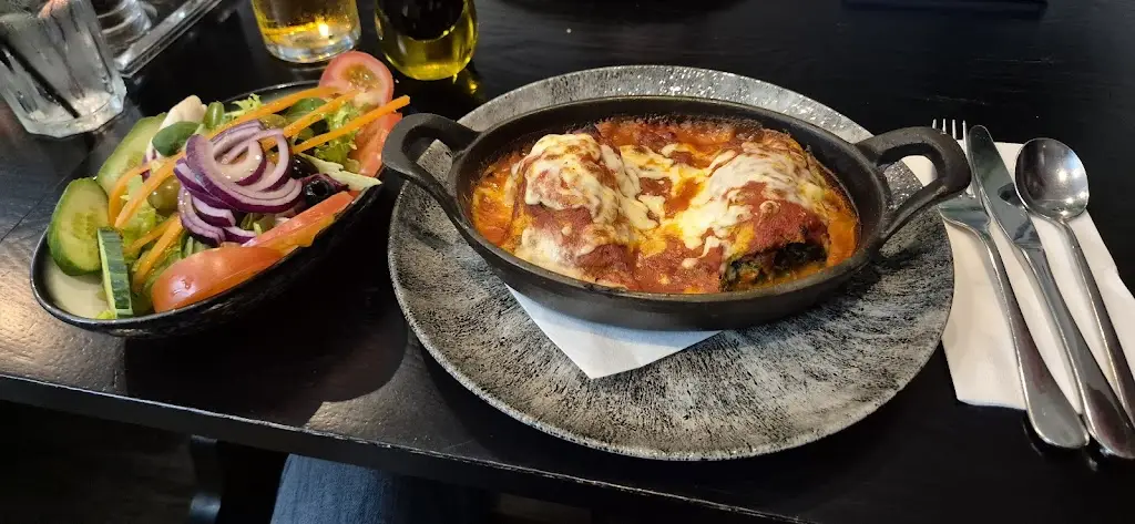 Al Jones_La Scala_Borough of Rochdale_review