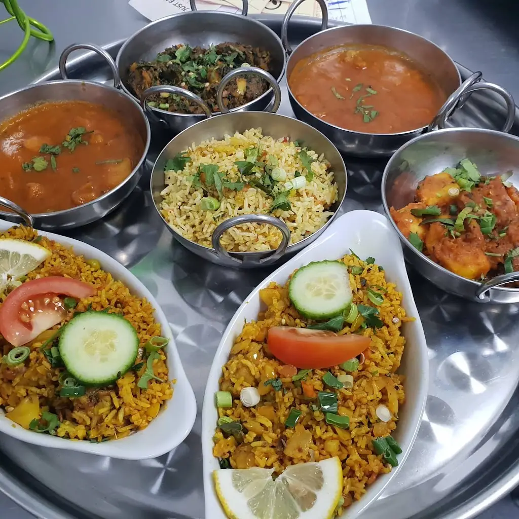 Ali's kitchen ( lounge 71)_Boston Spa_slider_image_3