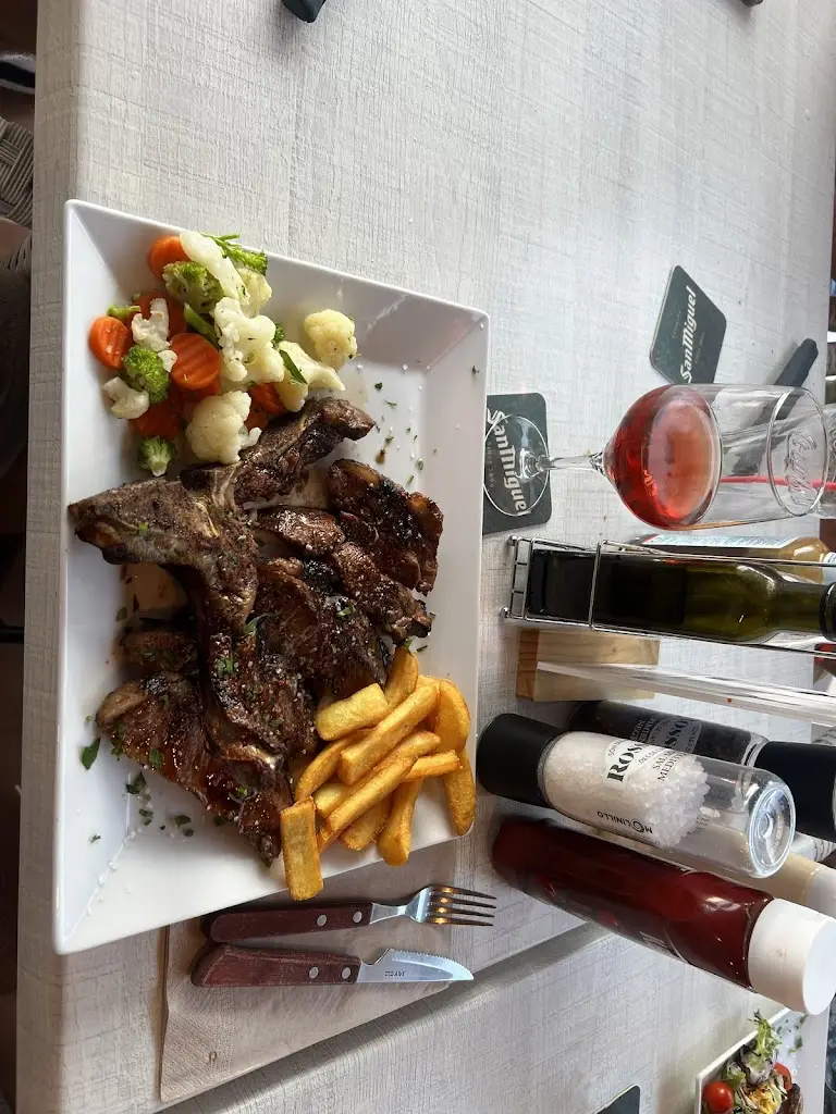 Dom Baillie_The Bridge Inn_Alrewas_review