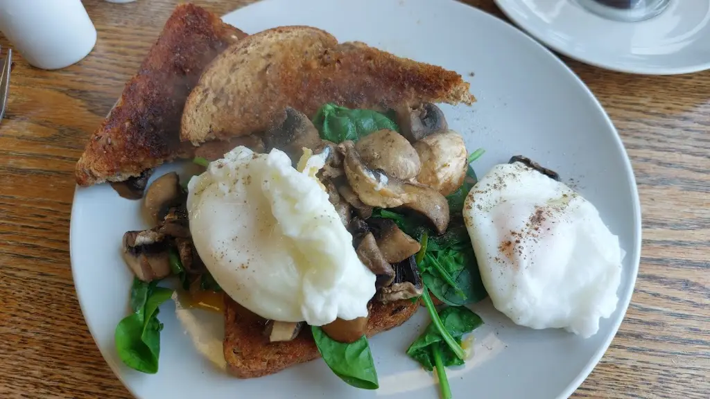 sarah batchelor_Caffe Torta_Borrowash_review