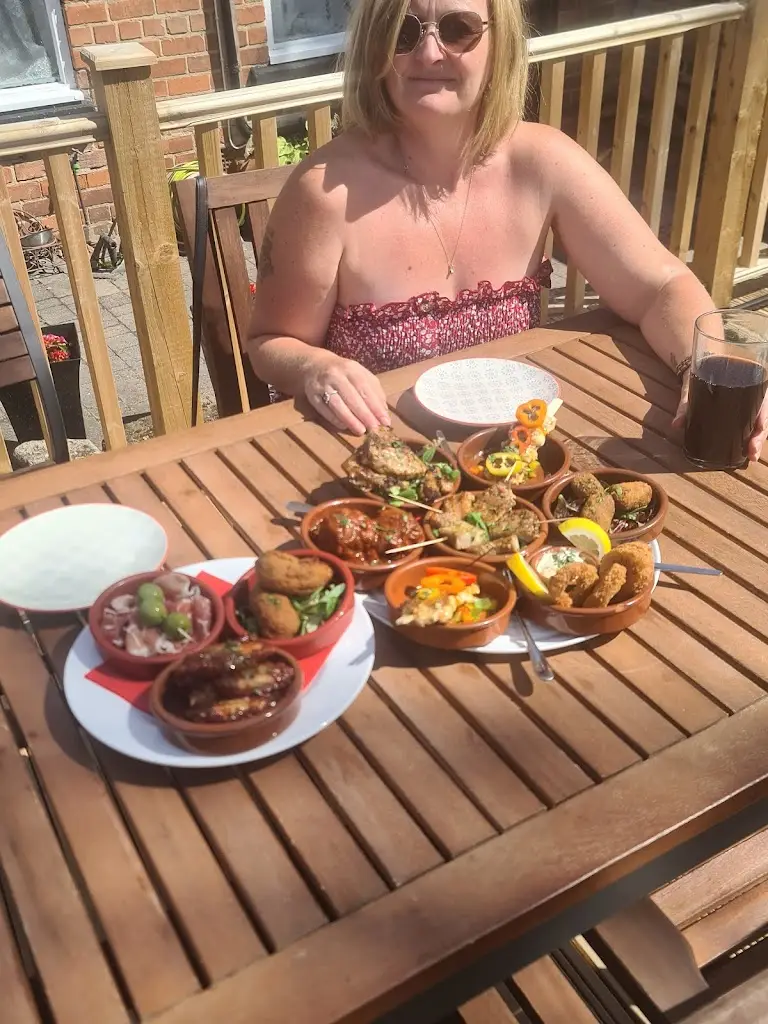 Menu_The White Swan Ockbrook_Borrowash_image_5