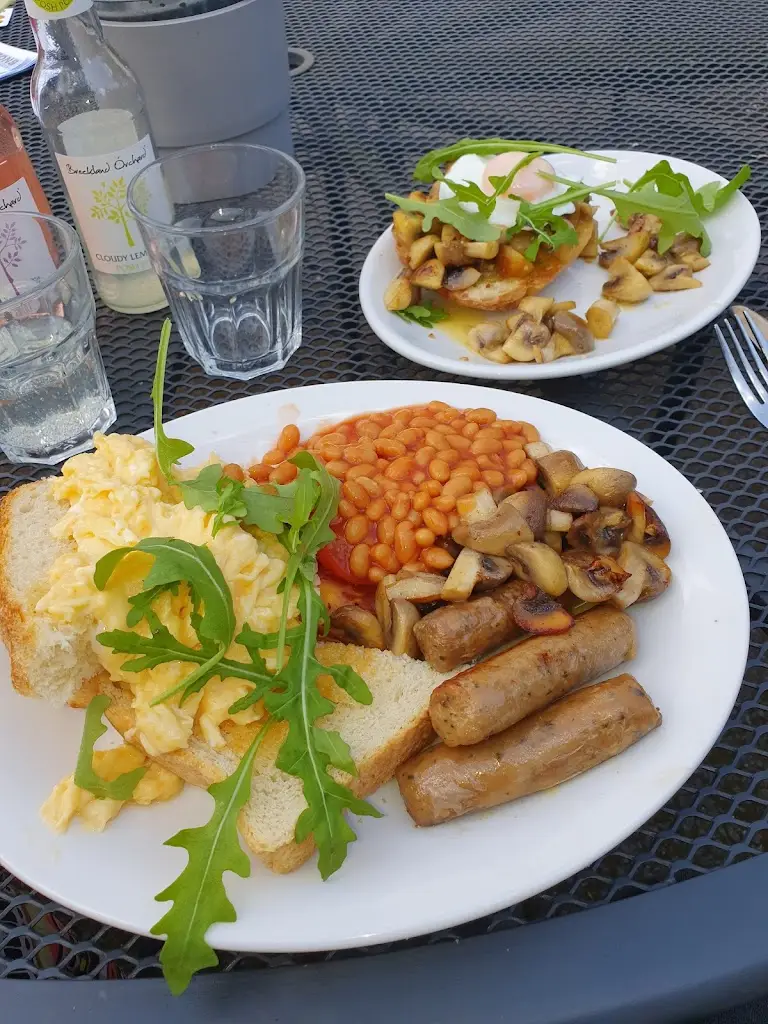 Menu_Fintons Cafe & Bakehouse_Borrowash_image_7