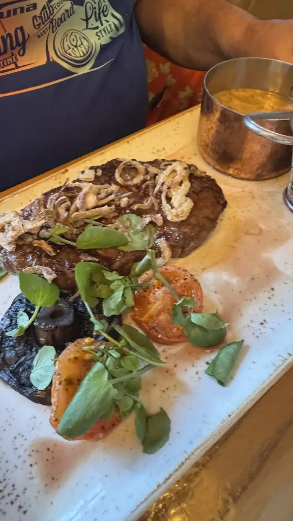 Bubble Jung_The Wheatsheaf Pub & Grill_Bow Brickhill_review