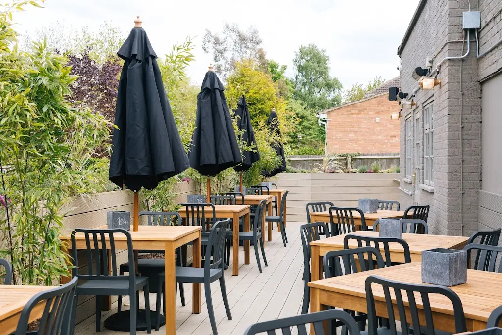 The Wheatsheaf Pub & Grill restaurant in Bow Brickhill