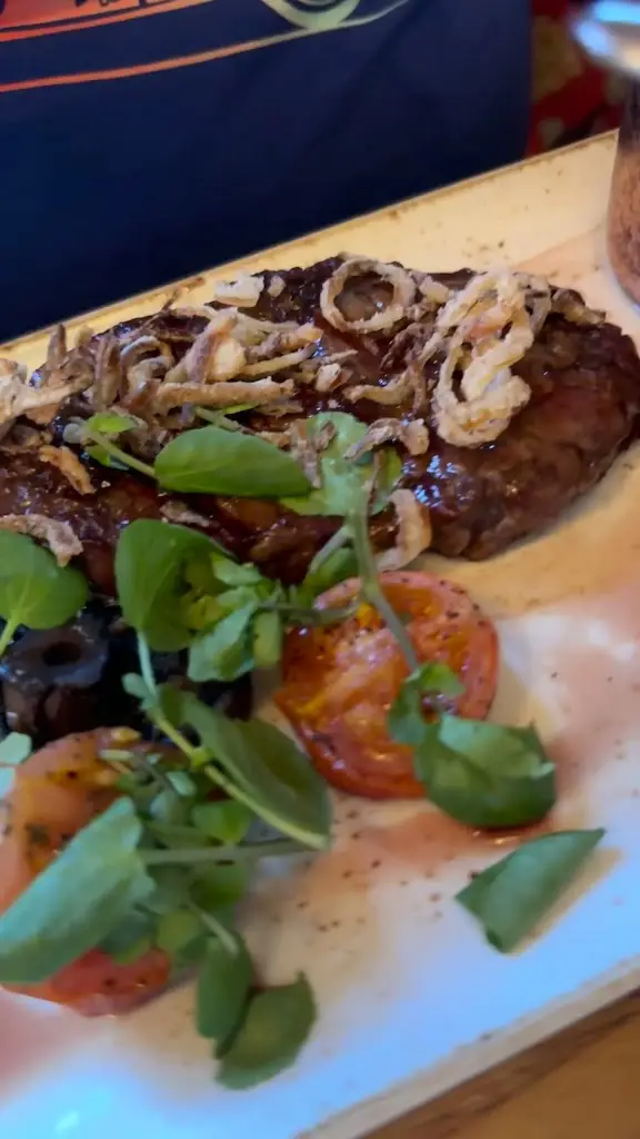 The Wheatsheaf Pub & Grill_Bow Brickhill_slider_image_2